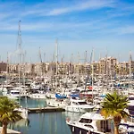 شقة Amalia 5 *